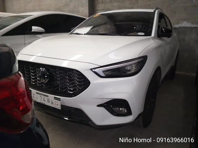 Car gallery image