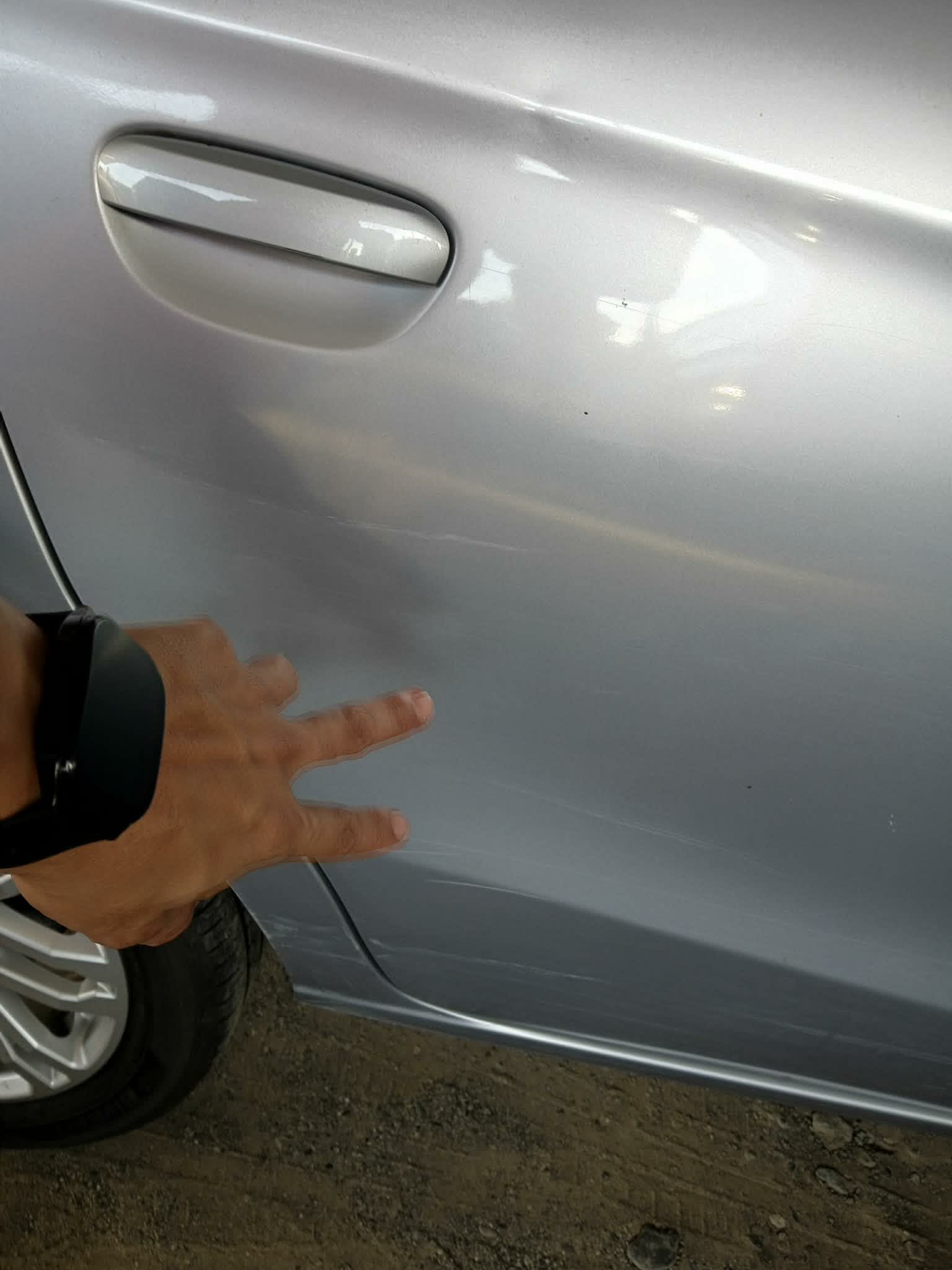 Car gallery image