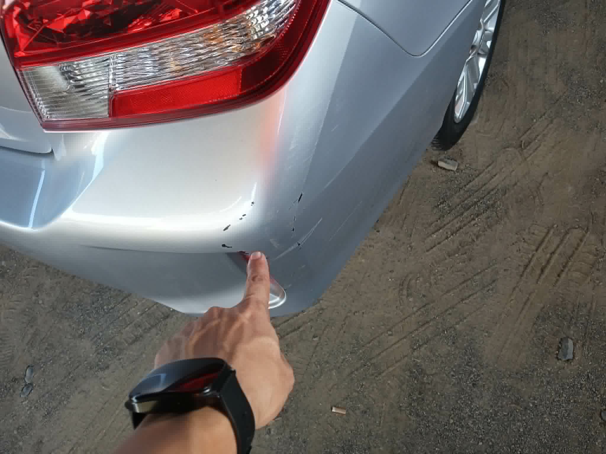 Car gallery image