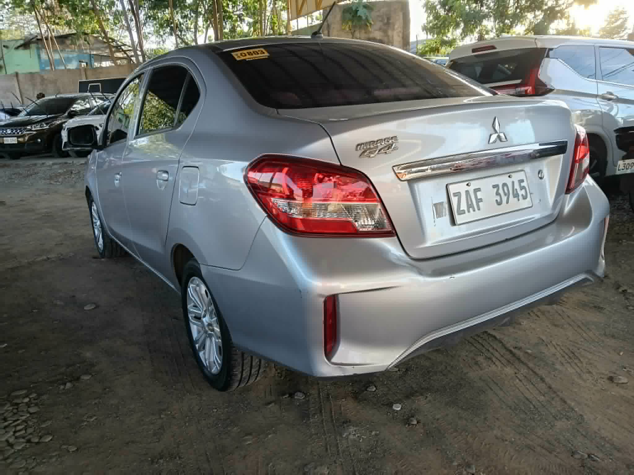 Car gallery image